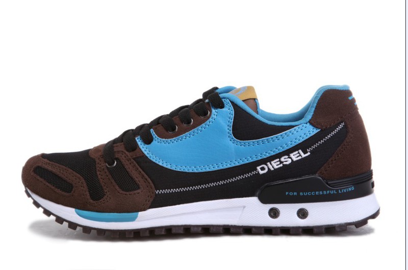 DIESEL 40-44[Ref. 11] - Cliquez sur l'image pour la fermer